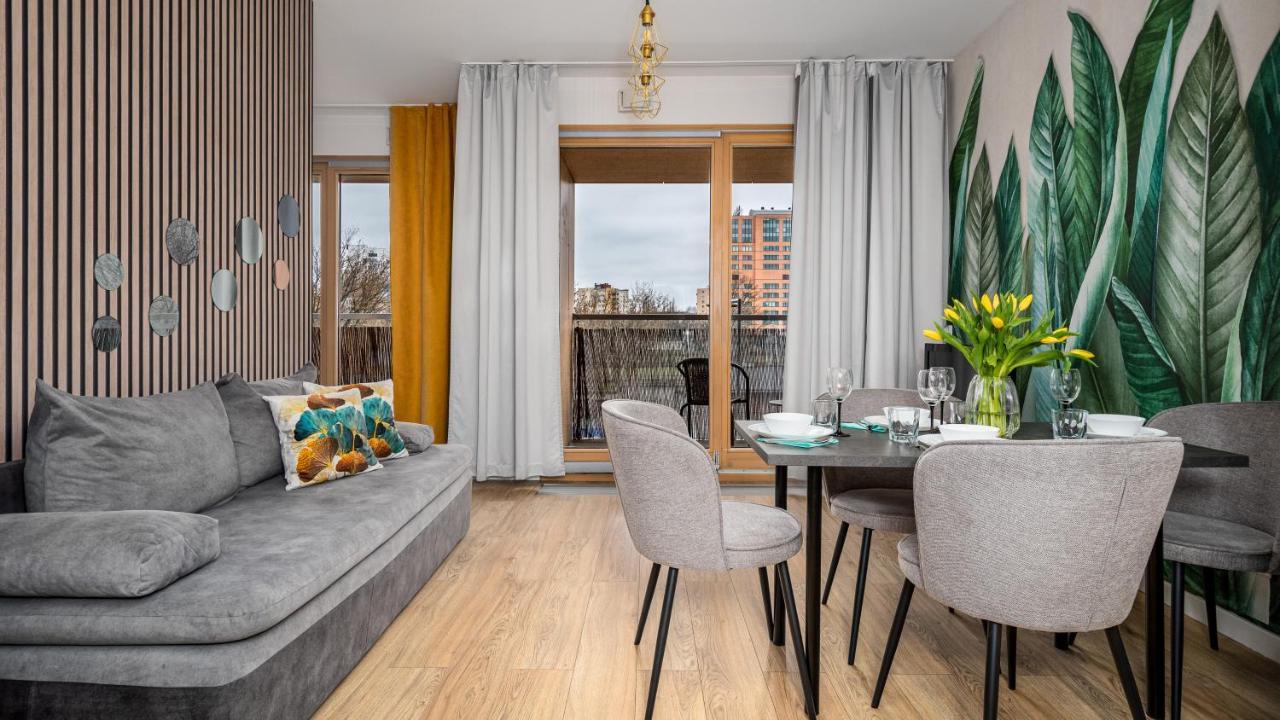 Apartamenty Sun & Snow 19 Dzielnica With Free Parking Warsaw Exterior photo