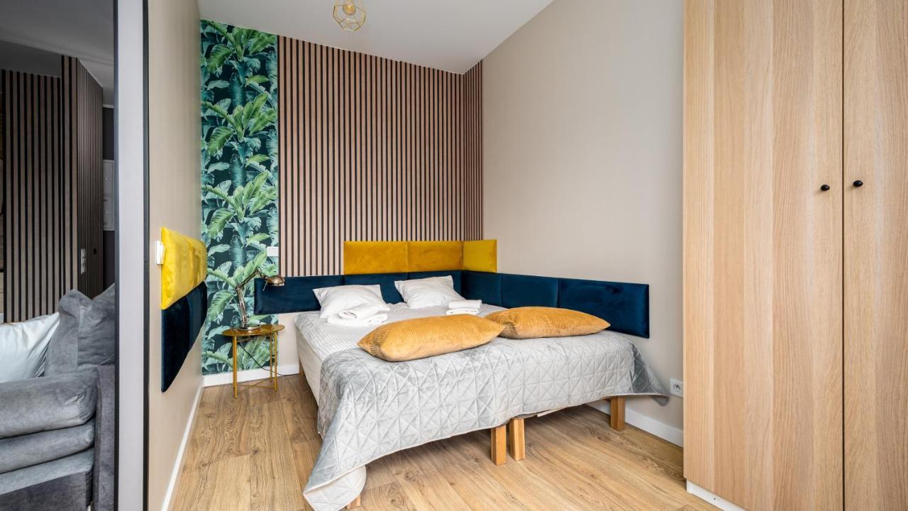 Apartamenty Sun & Snow 19 Dzielnica With Free Parking Warsaw Exterior photo
